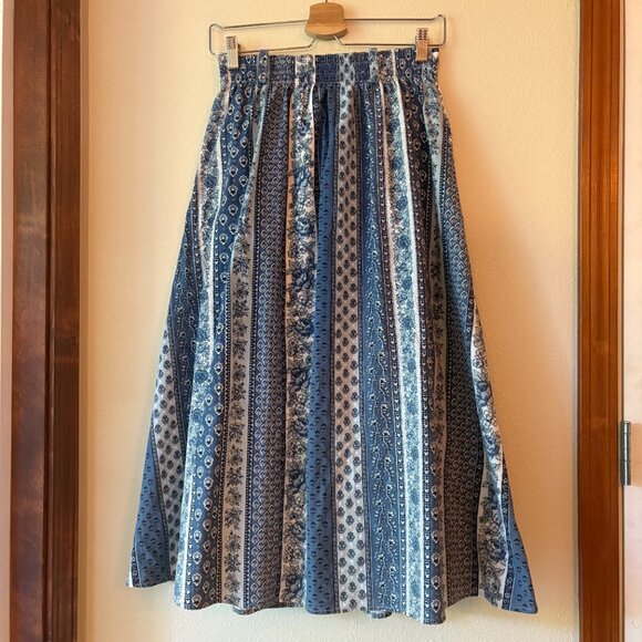 Vintage 100% Cotton Floral Blue White Pleated Mid Skirt  Made in U.S.A. Size XS - Picture 2 of 10